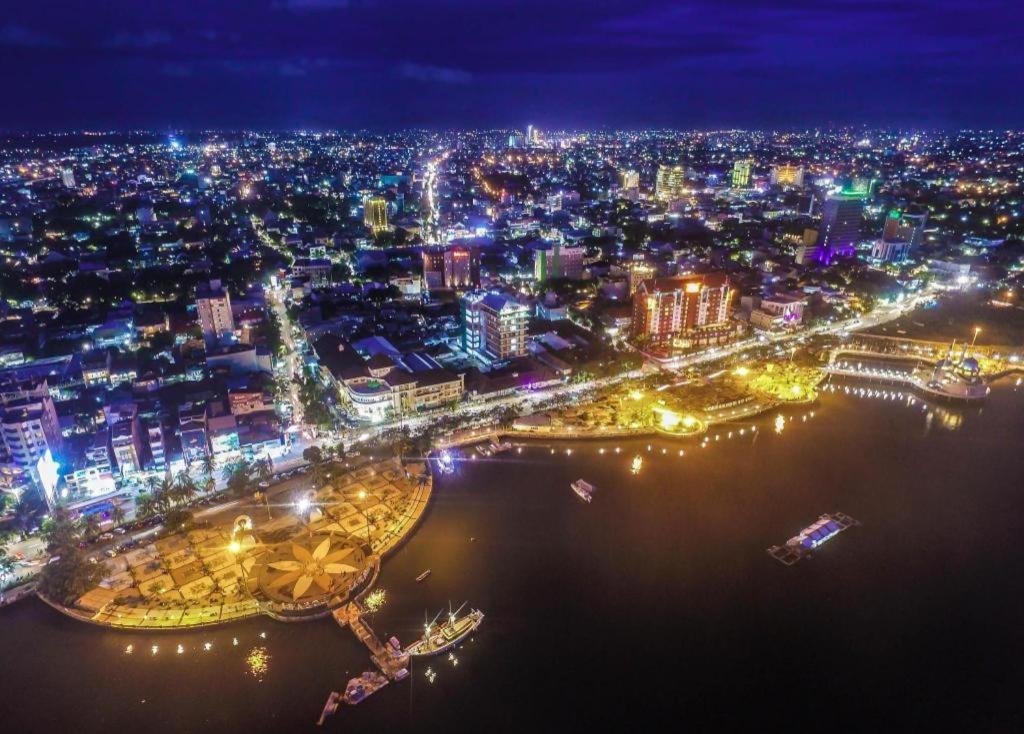 เดอะ รินรา Hotel มากาซาร์ ภายนอก รูปภาพ