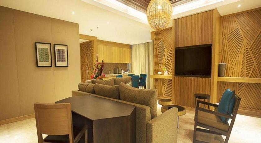 เดอะ รินรา Hotel มากาซาร์ ภายนอก รูปภาพ