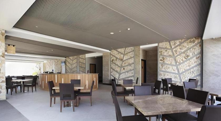 เดอะ รินรา Hotel มากาซาร์ ภายนอก รูปภาพ